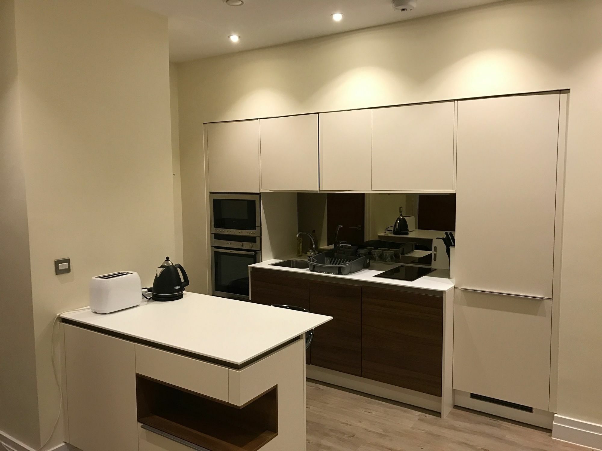 Leamington Spa Serviced Apartments - Villiers House Eksteriør bilde